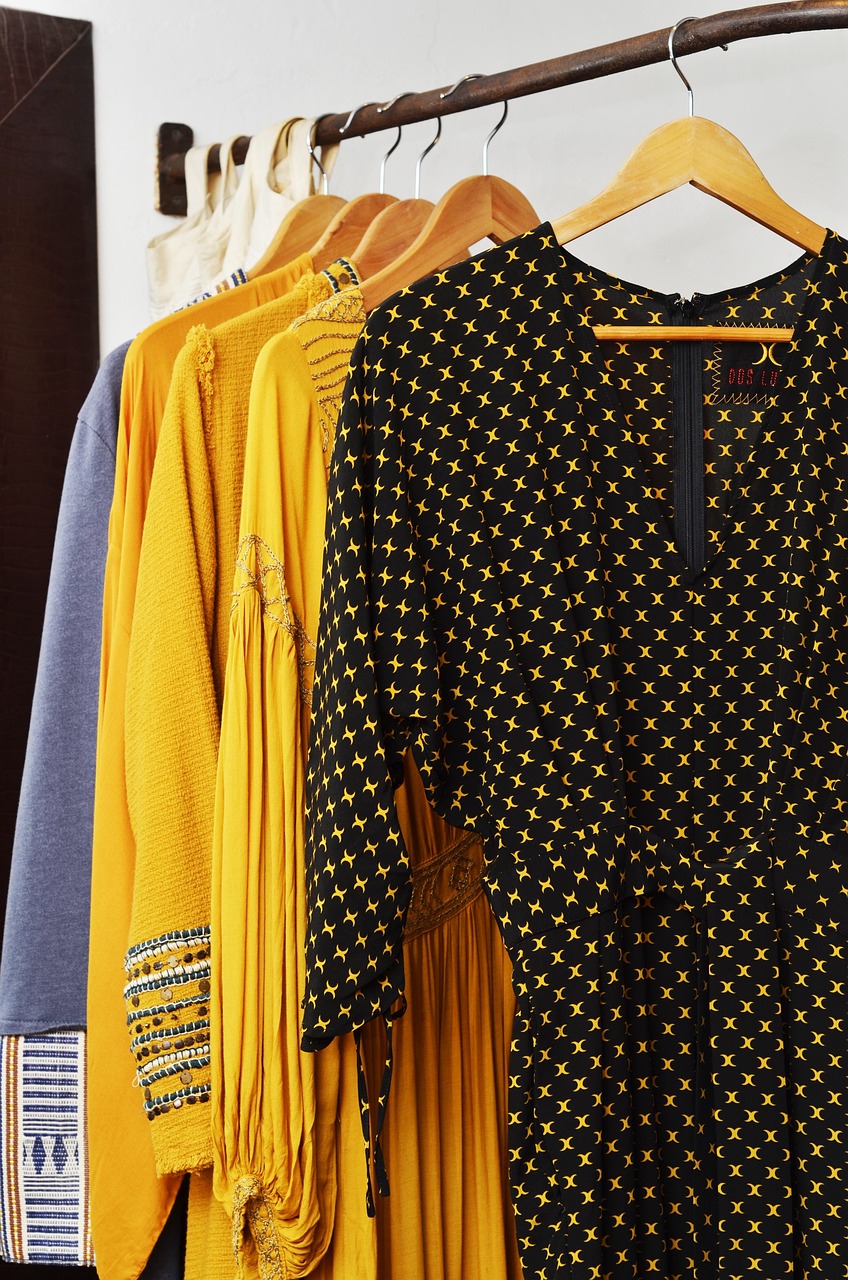 entdecken sie unsere stilvollen kleider für jeden anlass: elegante, lässige und moderne designs, die ihre persönlichkeit unterstreichen. jetzt trendige dresses online kaufen!